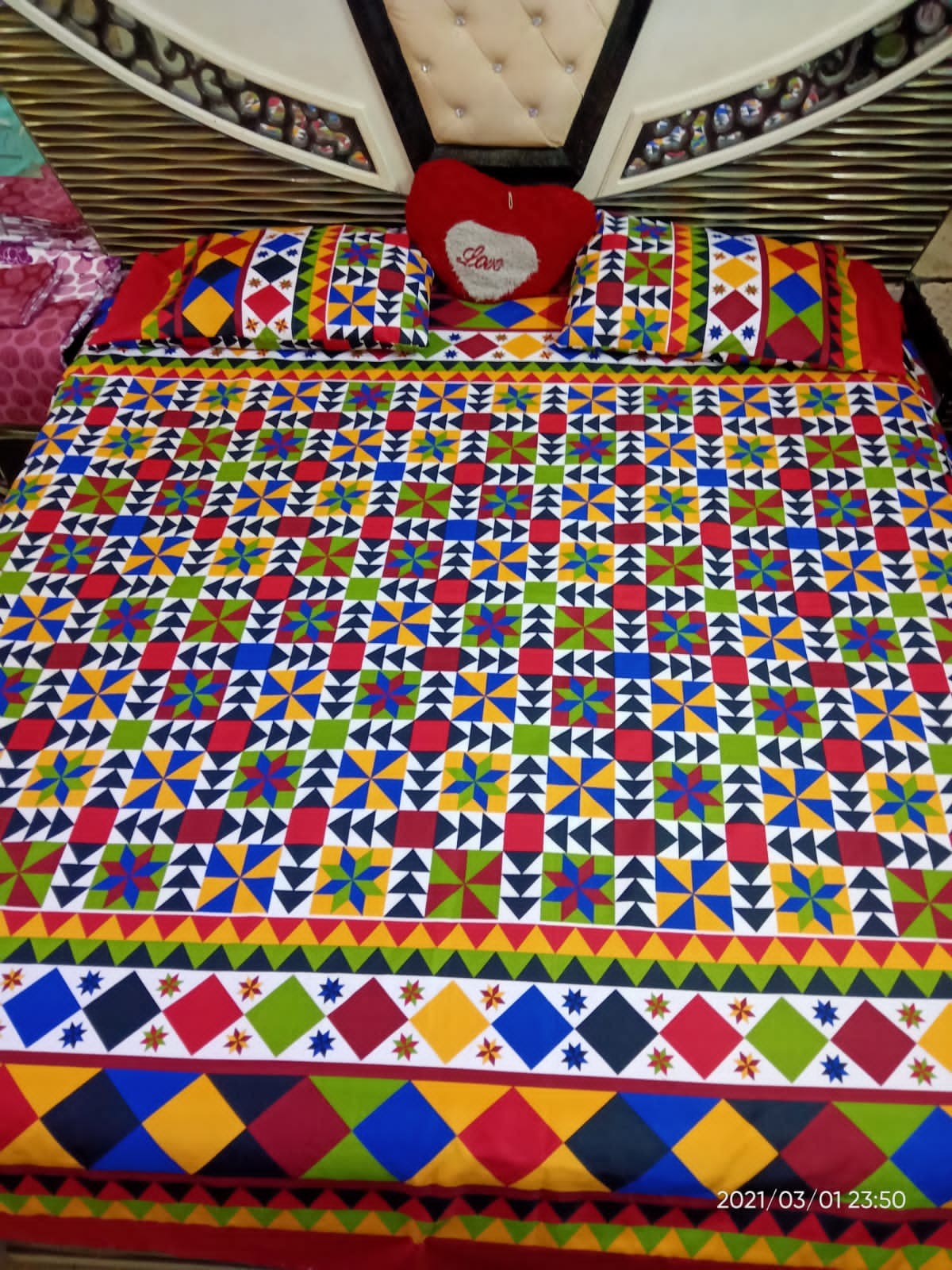 Asian Fabrics | King size crystal cotton 3D Bedsheet